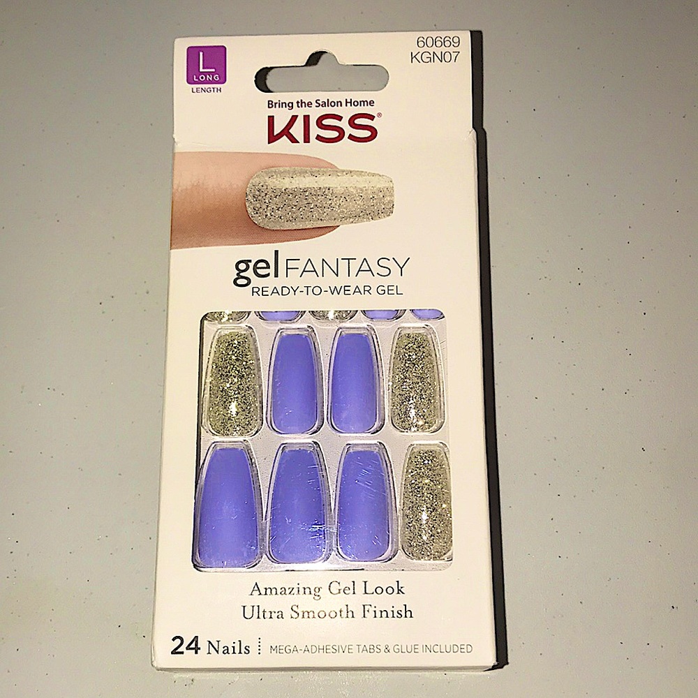 KISS Gel Fantasy Press On Nails